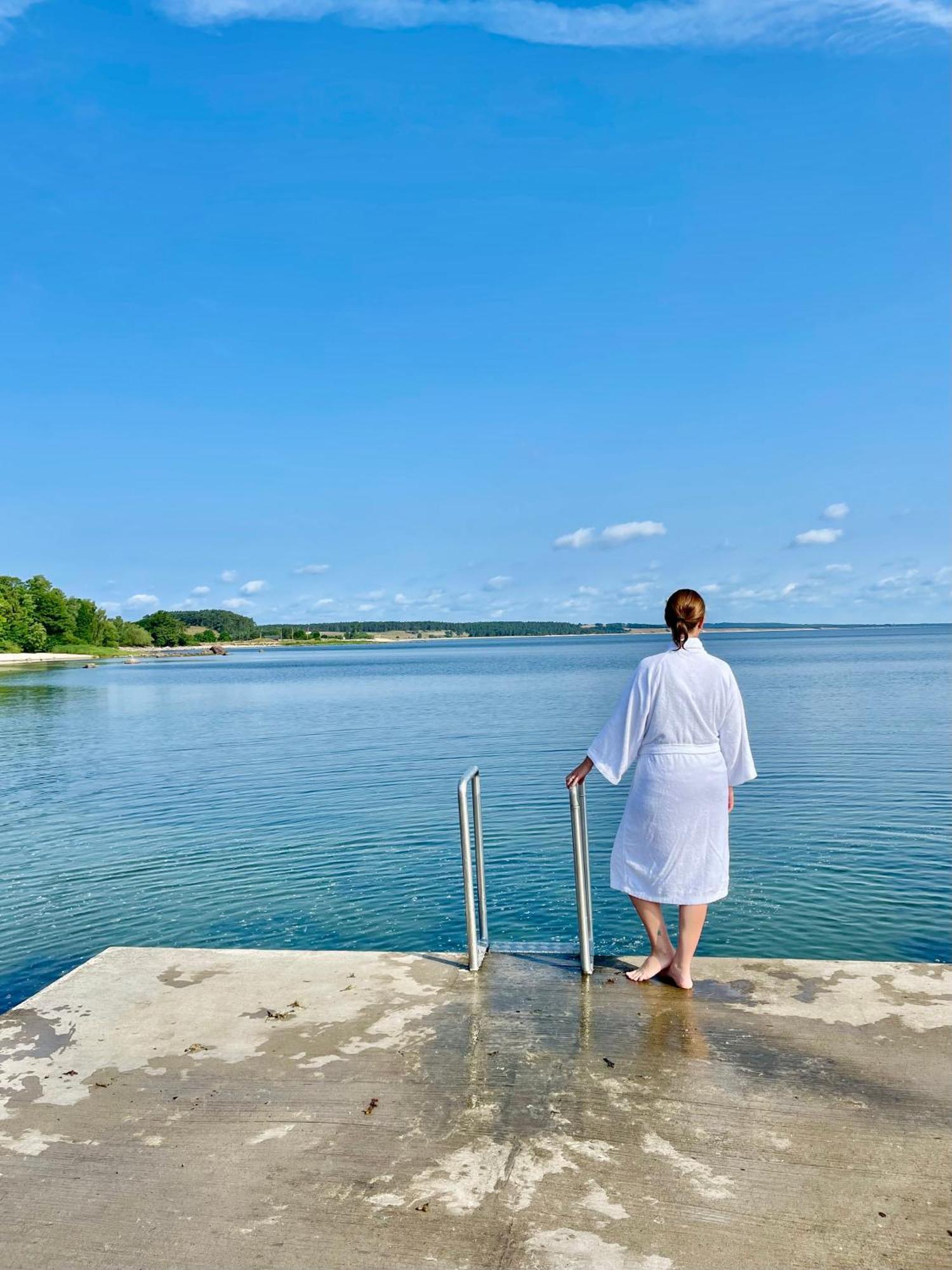 Kivikstrand Badhotell Zewnętrze zdjęcie